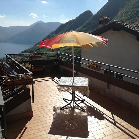 Casa Vacanze 'La Piazza' Vila Zone Exterior foto