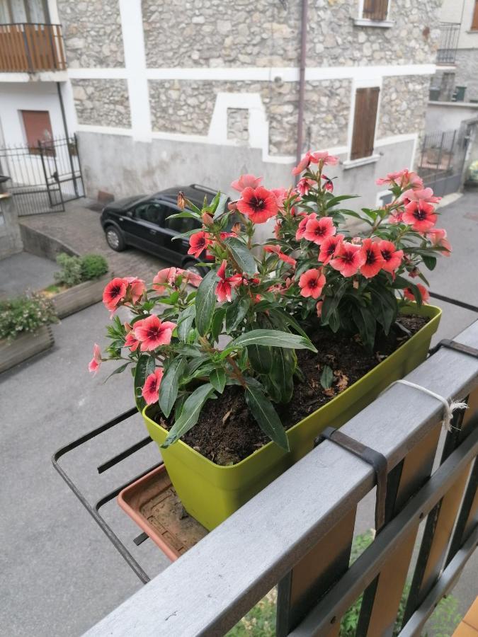 Casa Vacanze 'La Piazza' Vila Zone Exterior foto